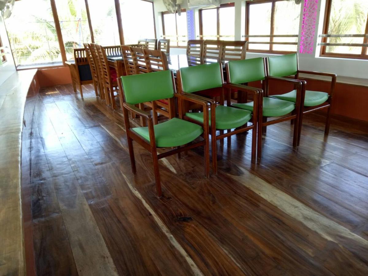 Marari Houseboat Hotel Mararikulam Luaran gambar